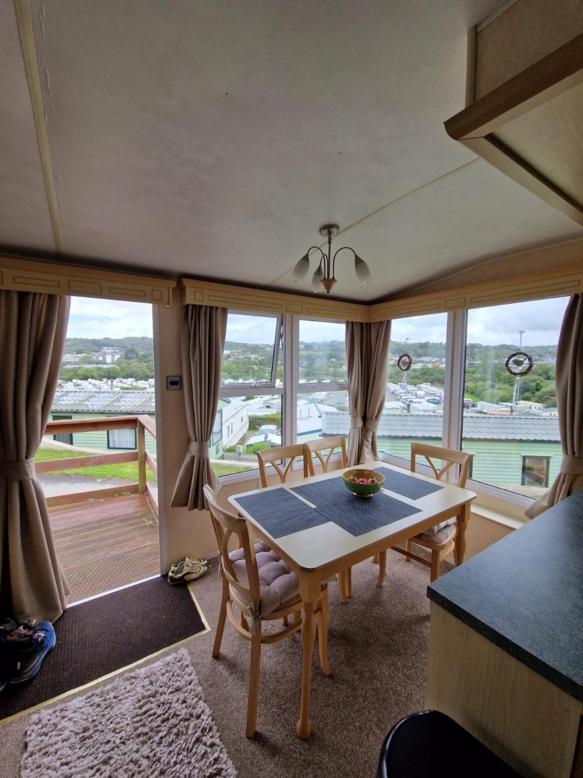 Haven On The Hill 2 Bed Caravan With Town Views Of Aberystwyth F7 Exterior photo