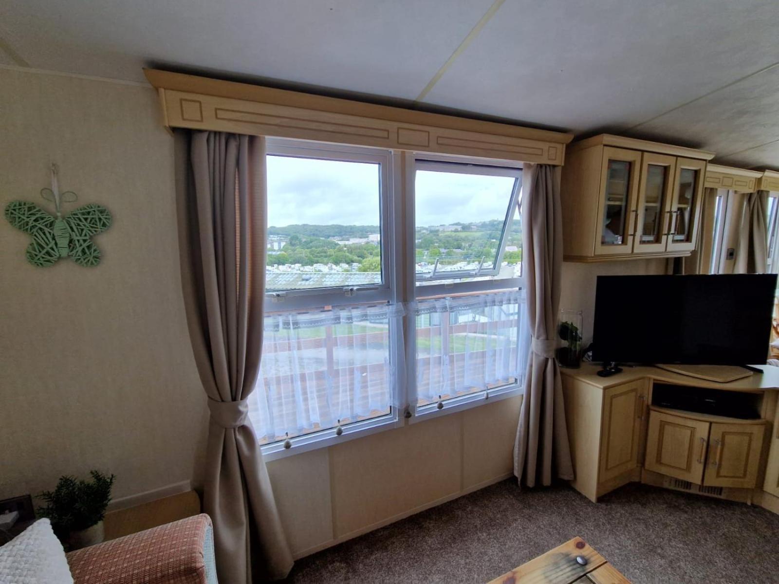 Haven On The Hill 2 Bed Caravan With Town Views Of Aberystwyth F7 Exterior photo